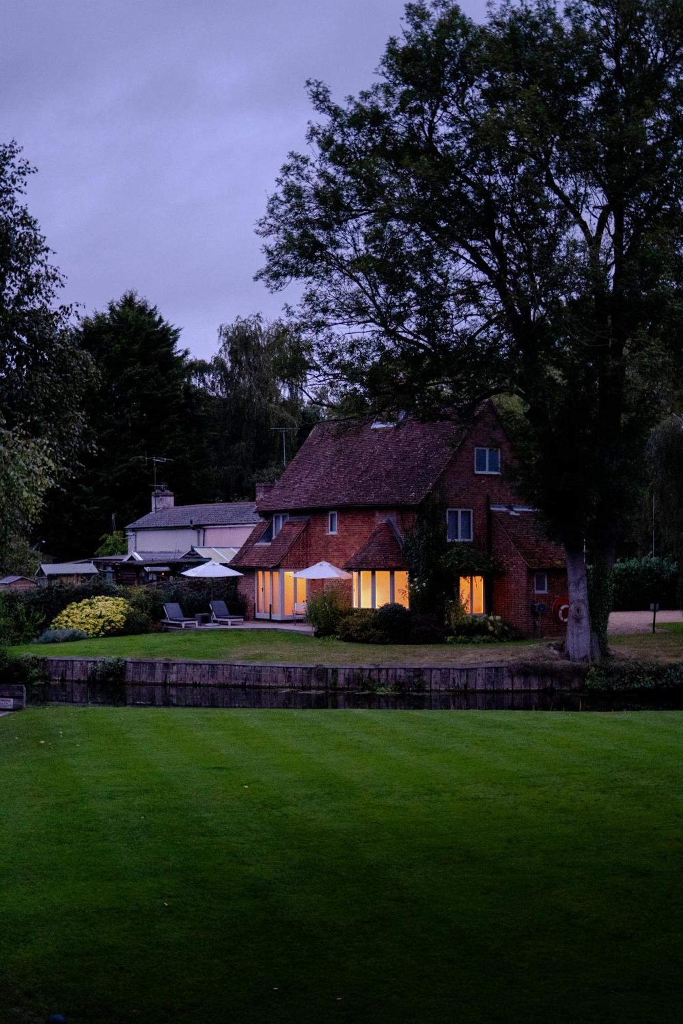Idle Waters Villa Dedham Exterior photo